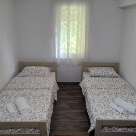 Guest House Erdan Plav Kültér fotó