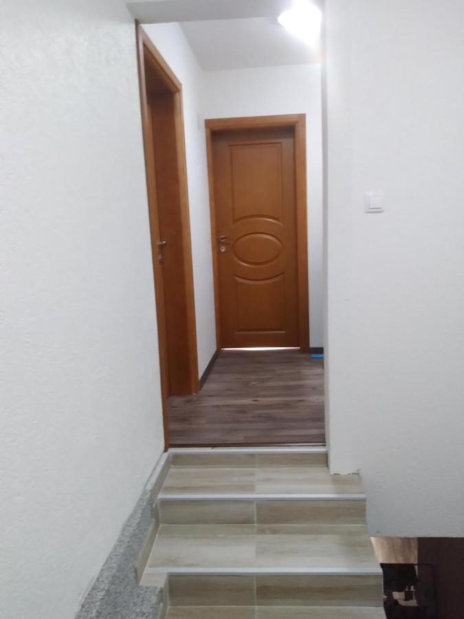 Guest House Erdan Plav Kültér fotó